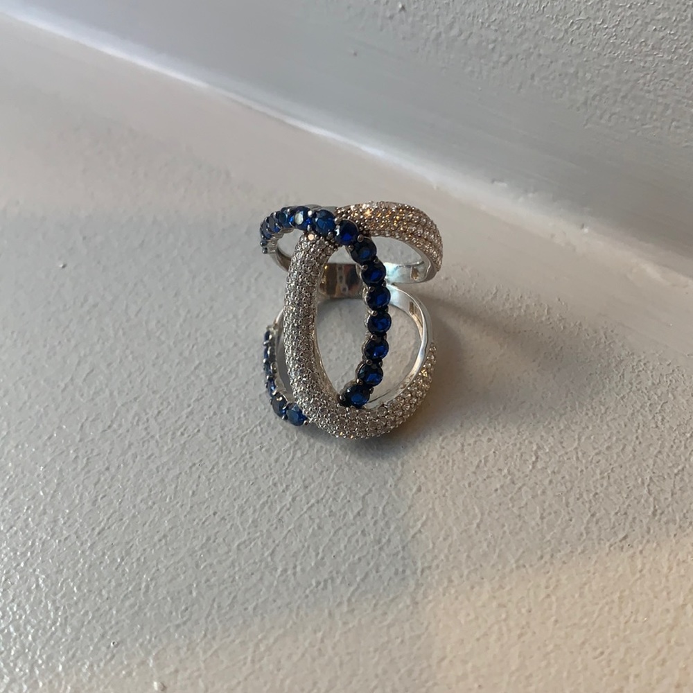 Sliver-blue stone ring
